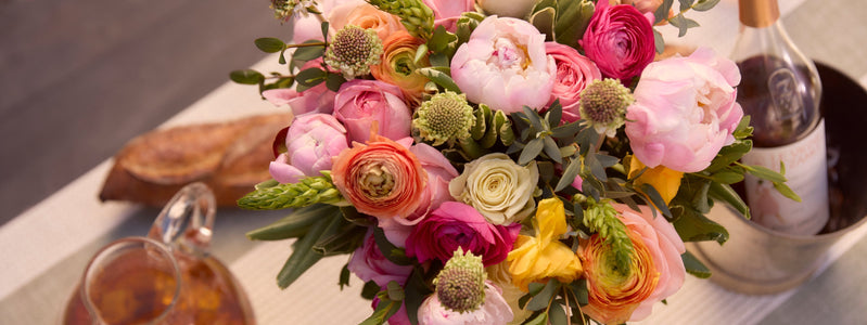 Ranunculus vs Peony: Similarities, Differences & More